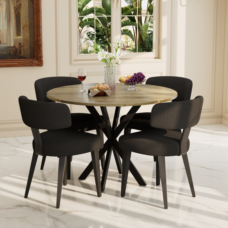 Ensemble de salle à manger Doering, 5 Pieces: Table, 4 Chairs, Black/Black