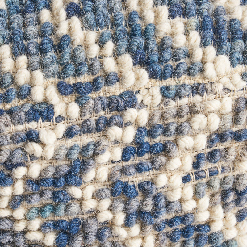 Pouf en laine et coton Alina, naturel et bleu