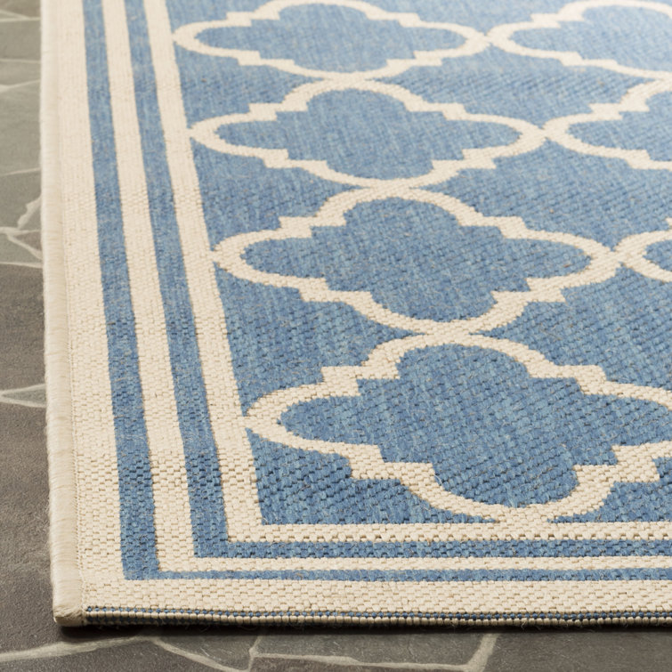 Ferrill 100 Performance Geometric Indoor/Outdoor Area Rug