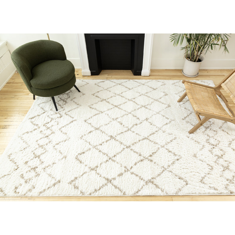Tapis à motif de treillis géométrique beige Kostantza, Rectangle 6 pi 7 po x 9 pi 7 po