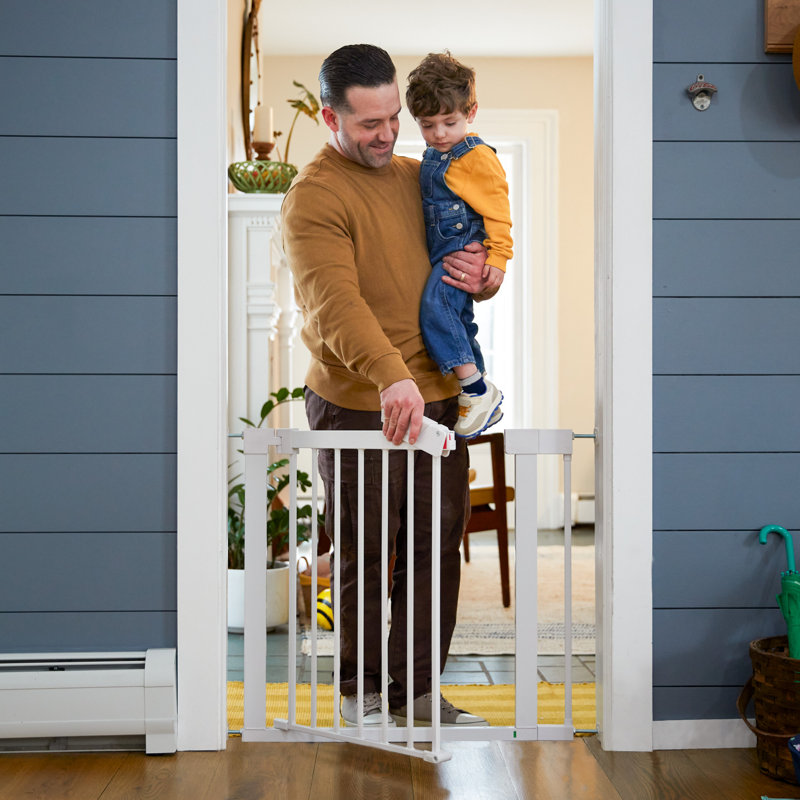 White Metal Pressure Mounted Swinging Stairway Gate
