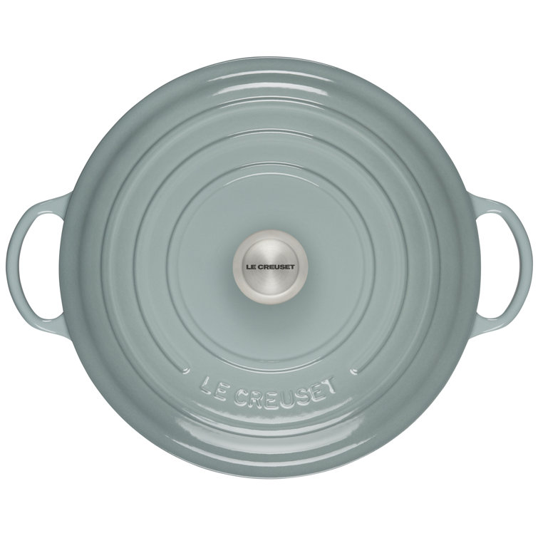 https://assets.wfcdn.com/im/42876755/resize-h755-w755%5Ecompr-r85/2356/235663179/Le+Creuset+Signature+Enameled+Cast+Iron+7.5+Qt+Chef%27s+Oven+with+Lid.jpg