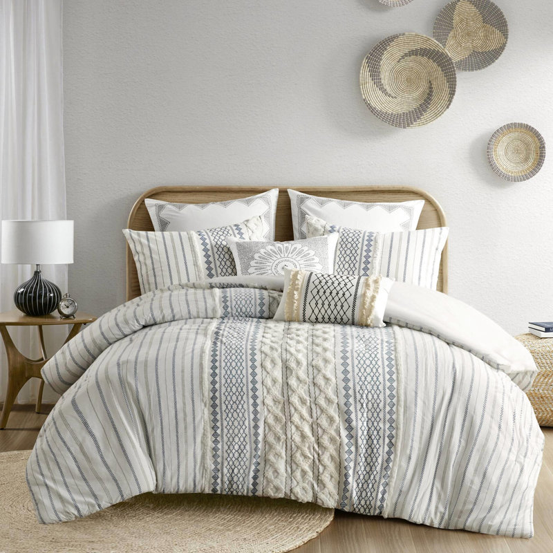 Édredon avec motif en chenille moderne - très grand / très grand motif, Blanc / bleu marine géométrique
