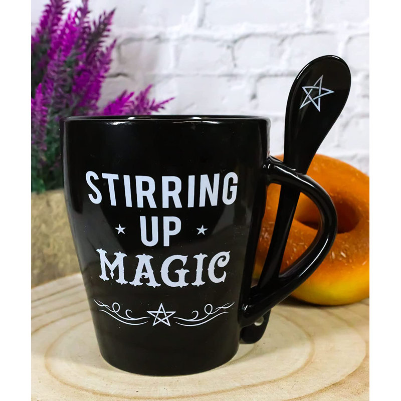 Ensemble de grandes tasses et cuillères en porcelaine Red Barrel Studio® Wicca Gothic Alchemy Witchcraft Divinity