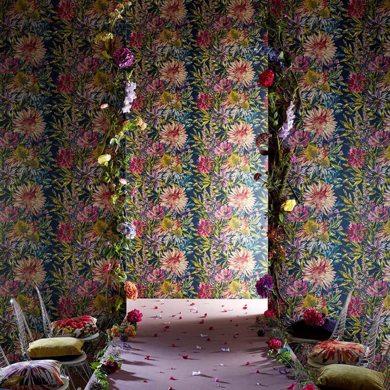 Floreale 10.05m x 68.6cm Wallpaper Roll, Heather/Navy