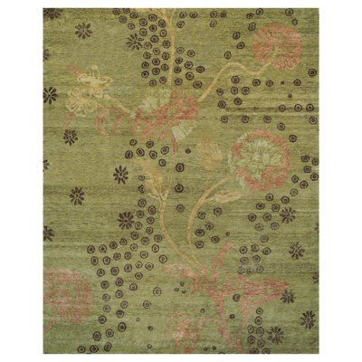 Wool Floral Area Rug in Green/Rust