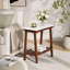 Table d'appoint rétro en ardoise rétro brun rougeâtre avec tablette de rangement, petite table de bout pour le salon, petite maison de ferme, table de chevet