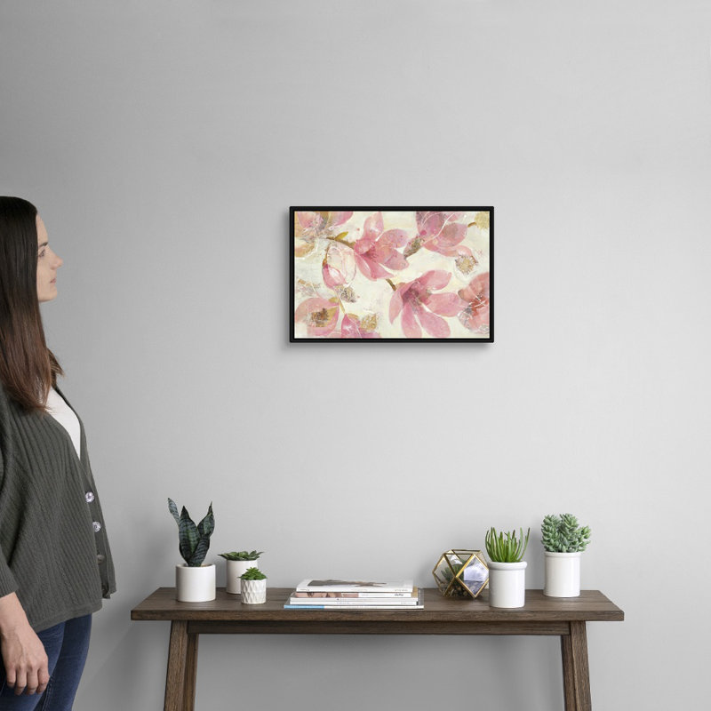 Magnolias en fleurs sur toile blanche, H 18 po x l 12 po x P 1,25 po, Cadre noir