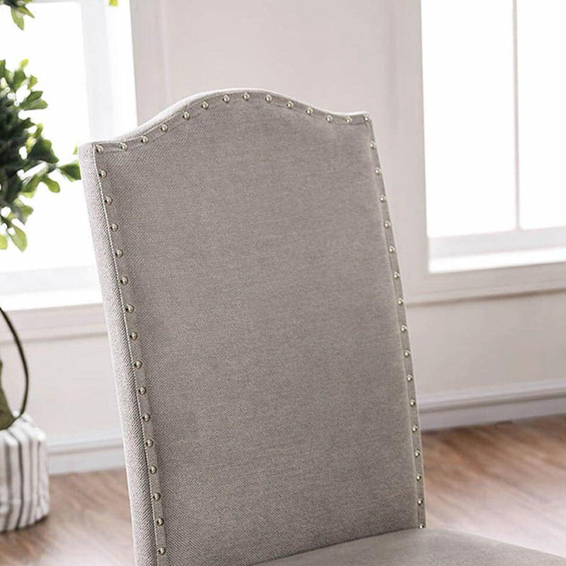 Chaises de style transitionnel pour 2 personnes, tissu gris et structure blanc antique, dossier à dos de chameau, pieds cannelés, sièges 2, style gris, revêtement, dossier, fabrication en bois massif