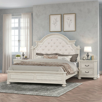 Nilsen French Traditional 3-Piece Bedroom Set, Antique White, King