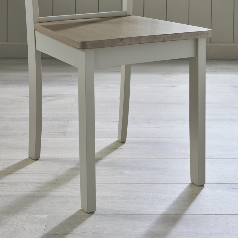 Bale Round Dining Table & 4 Shannondale Chairs - Traditional Rustic Farmhouse Kitchen, White/Gray