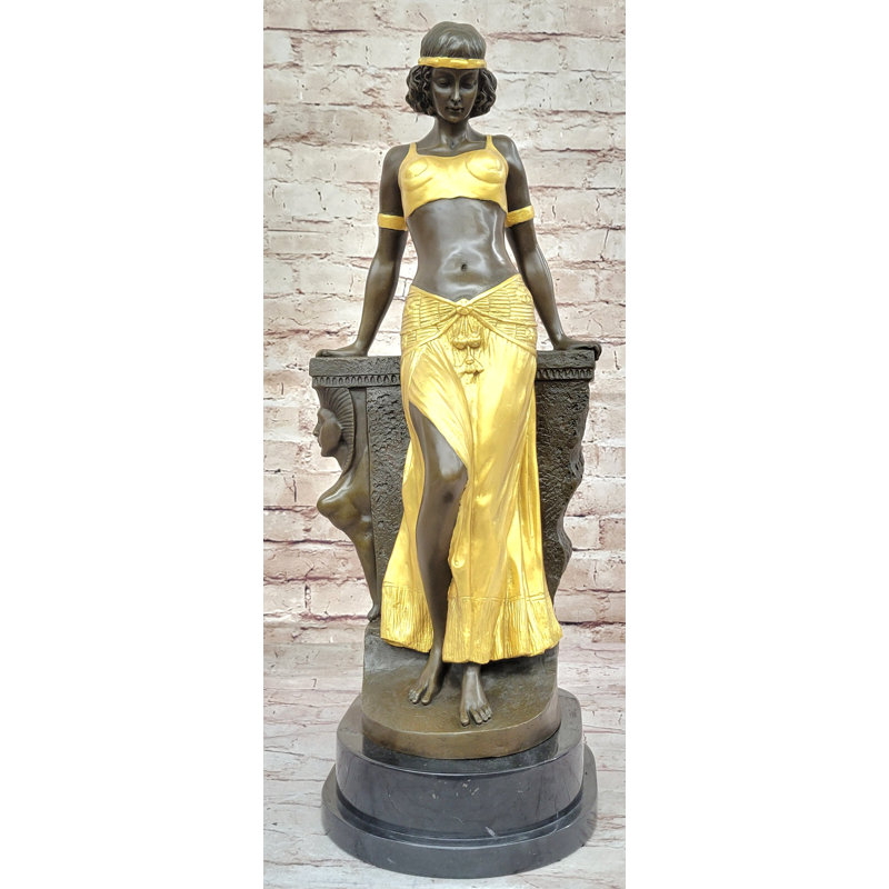 Figurines et sculptures