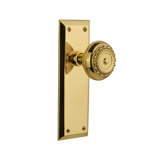 New York Plate with Meadows Door Knob