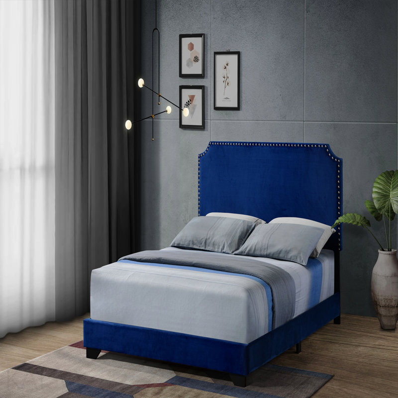 Grand lit, velours bleu Haemon