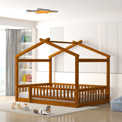 Structure de lit en bois pleine grandeur avec clôture pour et adolescents, finition noyer, construction en bois de pin, style maison de jeu, conception semi-fermée Better Sleep's Fence, pin, aire de jeu et de repos, un espace paisible