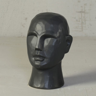People Figurines & Sculptures