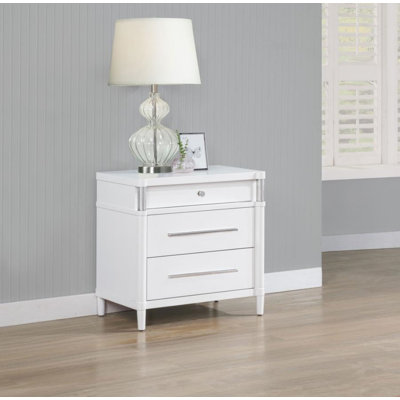 Buckley 3-drawer Nightstand