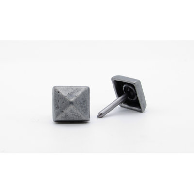 Square Clavo