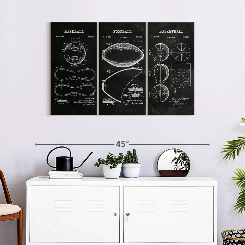 Ensemble de 3 balles de sport BW sur toile, H 28 po x l 45 po x P 1,25 po