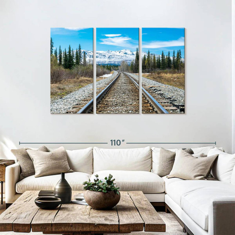 Lilie Denali Rail, 48" H x 74" W