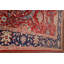 Tapis rouge à motif végétal Ziegler