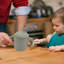 Tasse de collation en silicone avec gobelet pour enfant-129712382