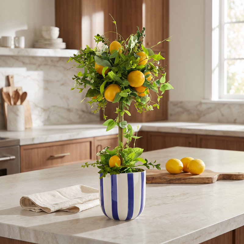 Topiaire citron dans un vase décoratif en céramique
