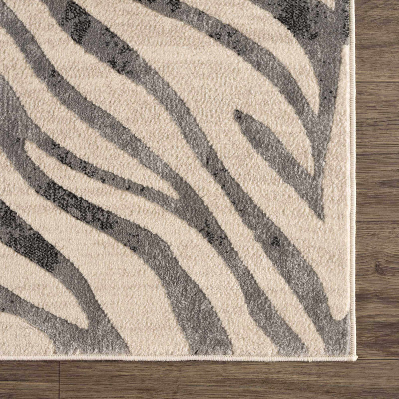 Tapis taupe / gris clair à imprimé animalier Edsel, Rectangle 2 pi x 3 pi