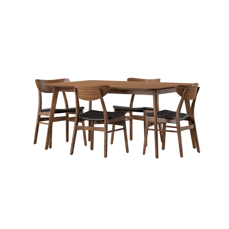 Ensemble repas pour quatre personnes