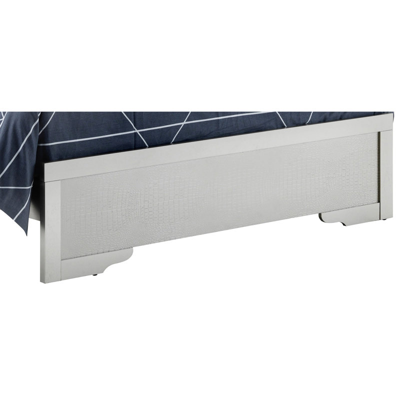 Très grand lit transitionnel champagne argenté de l 79 po x H 53 po x P 85 po, aspect solide et élégant, attrait visuel, assemblage facile en panneau de particules, embellit l'espace, offre