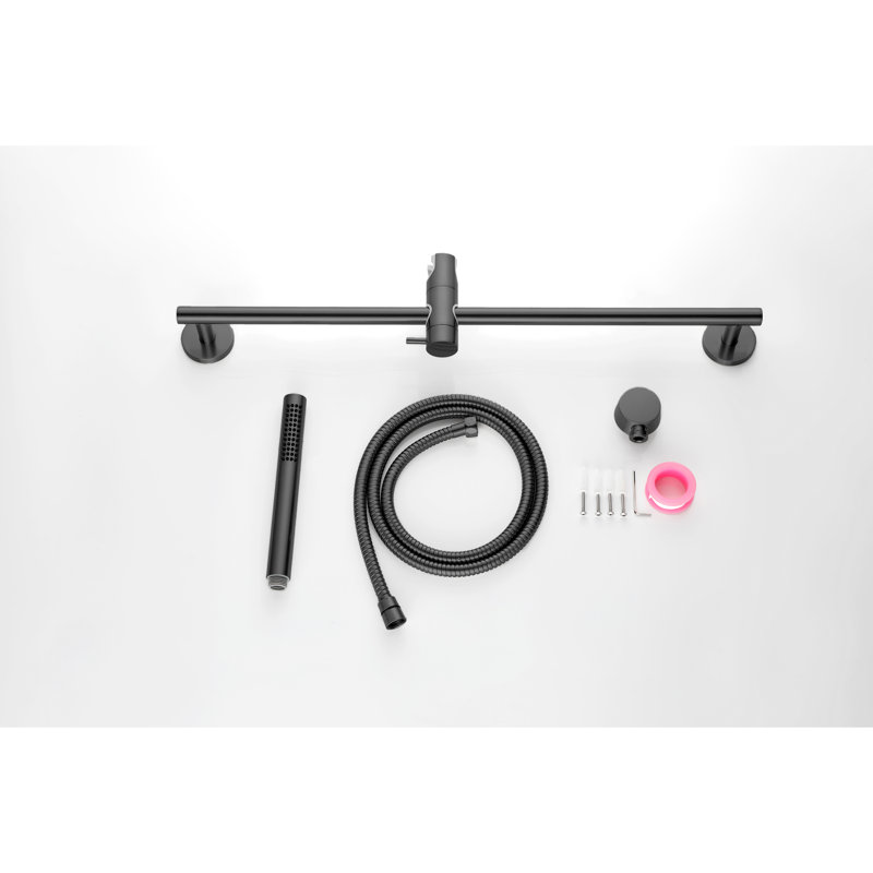 Douche à main en acier inoxydable avec barre coulissante réglable et long tuyau d'aspect noir mat de 59 pouces
