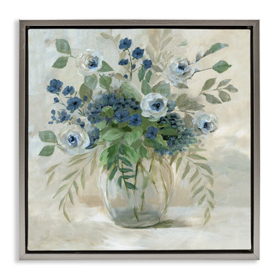 Bouquet de roses et de fougères mélangées