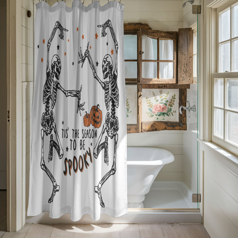 Keenin, 74"H x 71"W