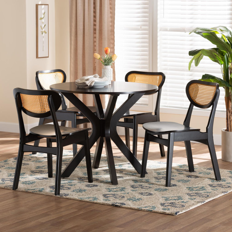 Agostinho 4 - Person Dining Set