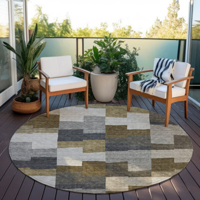  Melania Area Rug