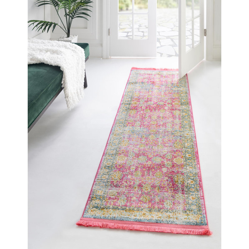 Tapis rose en polypropylène tissé à la machine Haefner, Tapis de couloir 2 pi 7 po x 10 pi