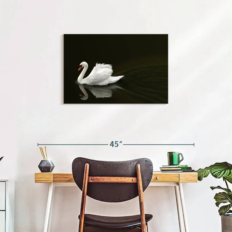 Brampt White Swan Elegance, 20" H x 30" W