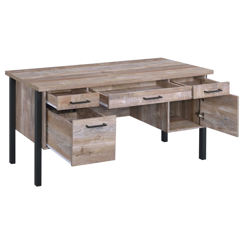 Bureau en chêne patiné à 4 tiroirs