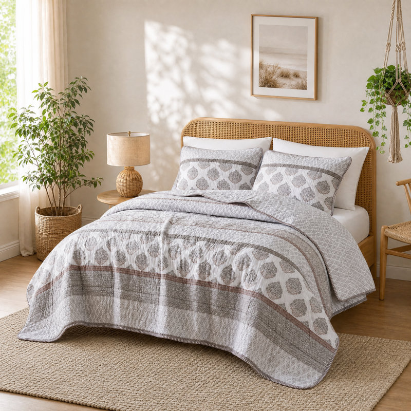 Full/Queen 3-Piece Reversible Cotton Quilt Set
