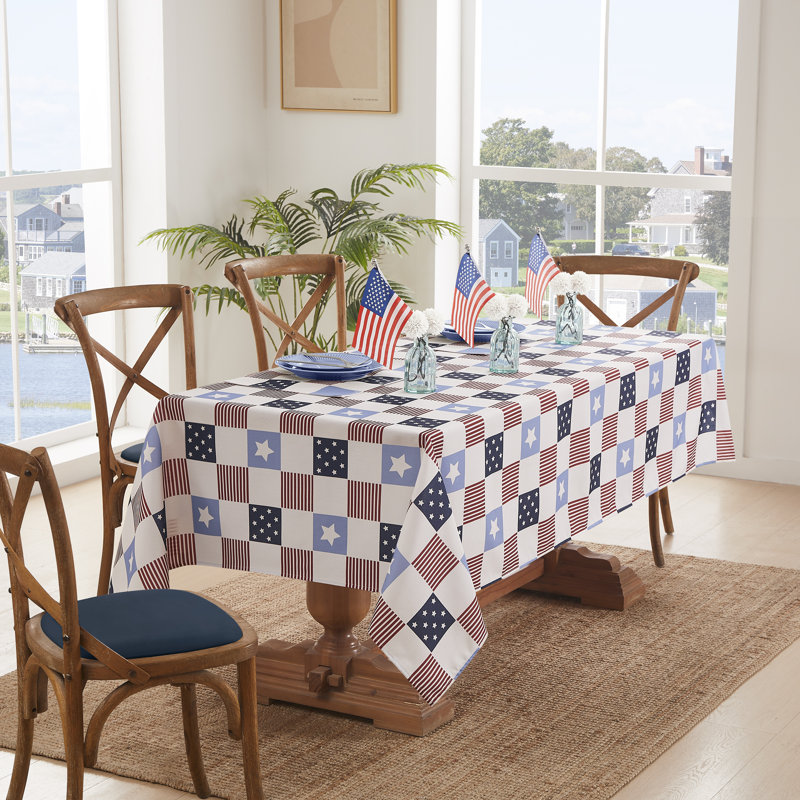 Avanti Heritage 60" x 84" Tablecloth, 60" x 84"