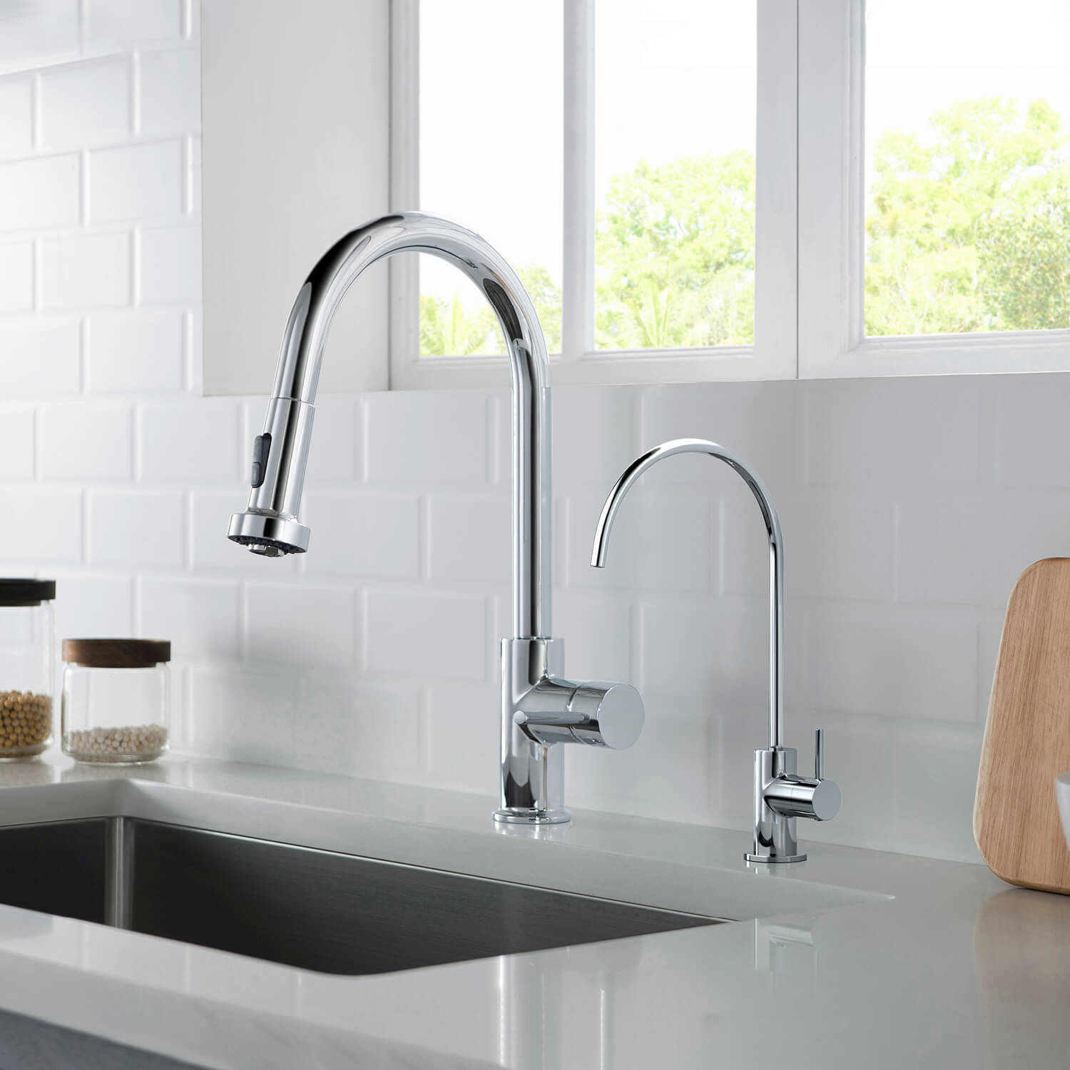 Circular Cold Water Dispenser, Chrome