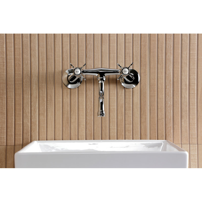 Robinet de salle de bain mural 2 trous Kingston Brass Essex, Chrome poli