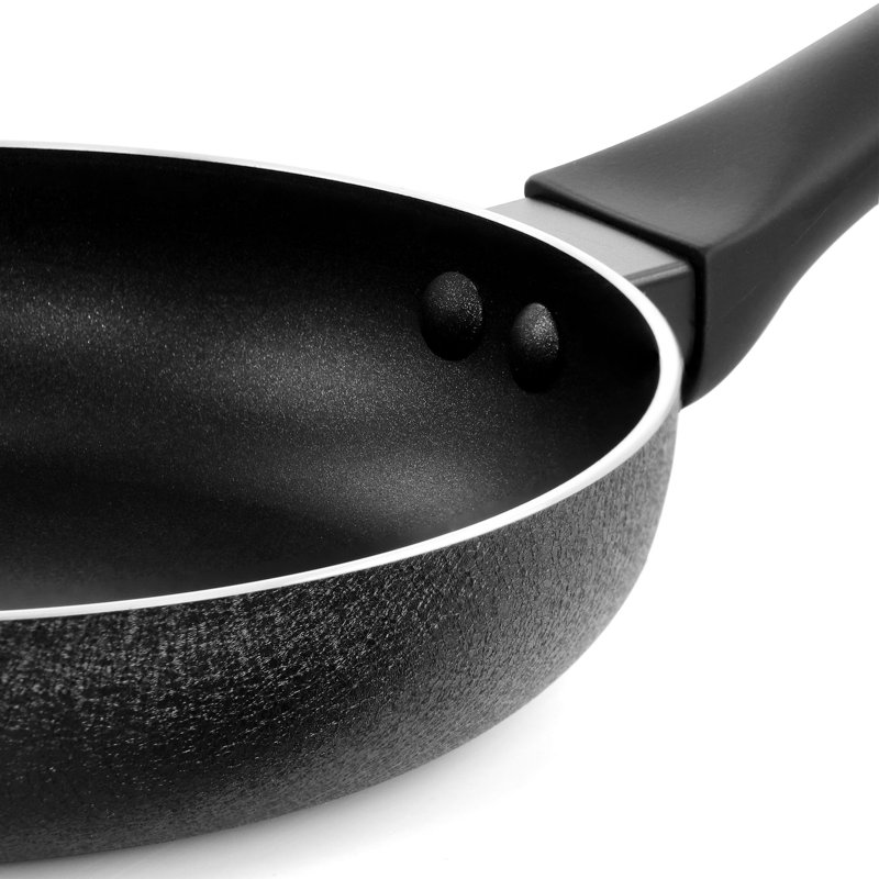 Poêle à frire antiadhésive en aluminium 8 po Oster