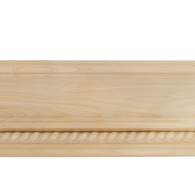 Moulure couronne en bois sculpté Andrea, Érable, H 4,75 po x l 94,5 po x P 4,875 po