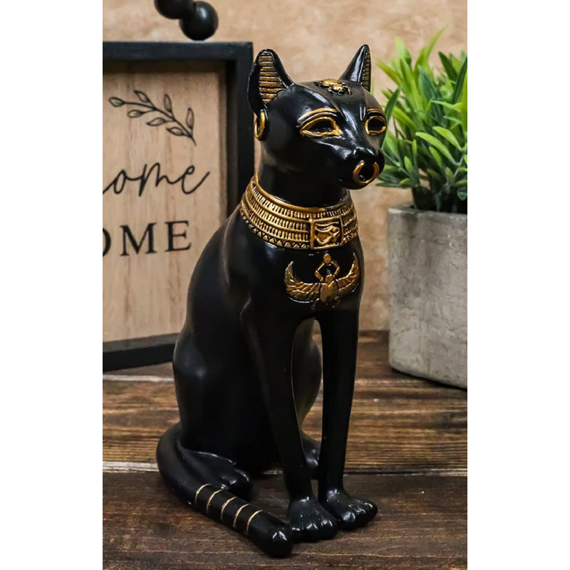 Figurine