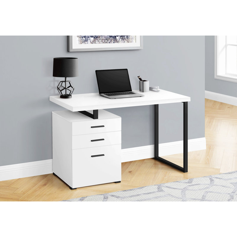 Bureau d'ordinateur contemporain avec pieds en métal, bureau à domicile moderne avec tiroirs de rangement