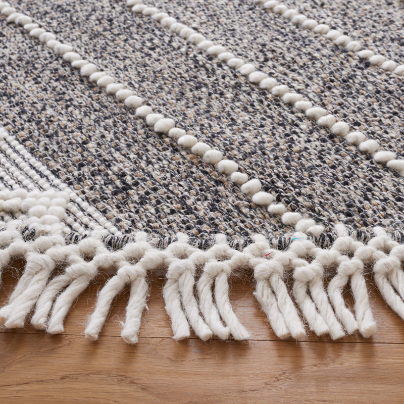 Tenafly Hand Loomed Wool/Cotton Southwestern Rug in Black/Ivory, Runner 2'3" x 8'