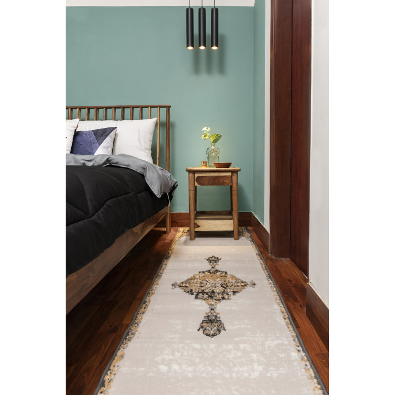 Oriental Indoor Rug, Runner 2' x 8'