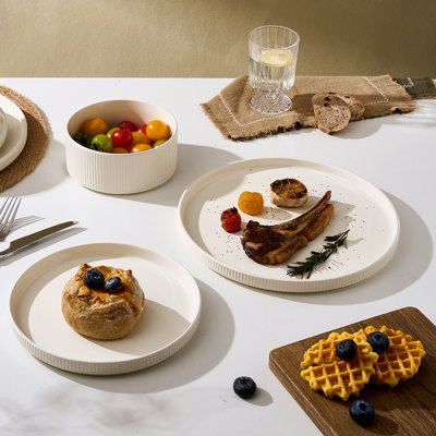 Service de table en porcelaine 12 pièces, blanc laiteux