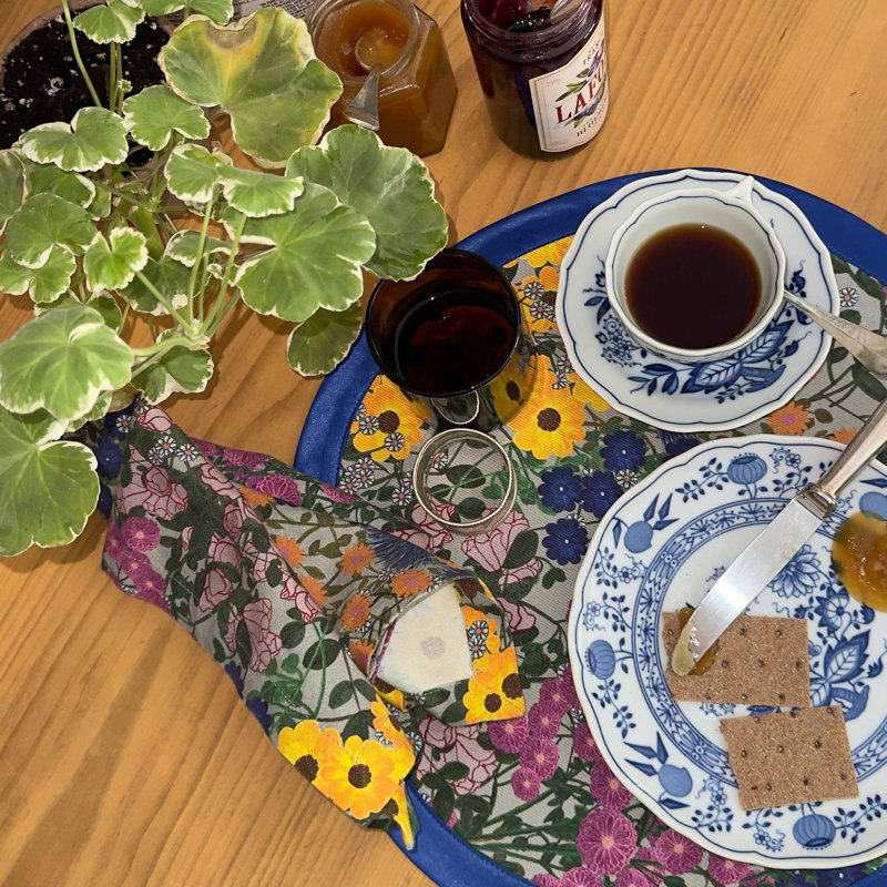 6 Round Placemats Pré Fleuri Prussian Blue